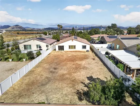 View/Area - 1562 Mckimball Rd, Perris, CA 92570 photo 7 of 7