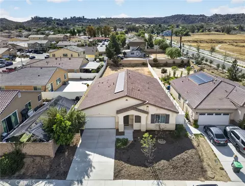 View/Area - 1562 Mckimball Rd, Perris, CA 92570 photo 2 of 7