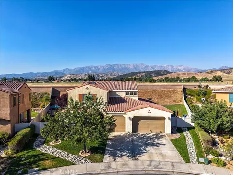 View/Area - 1678 Bunnell, Beaumont, CA 92223 photo 1 of 3