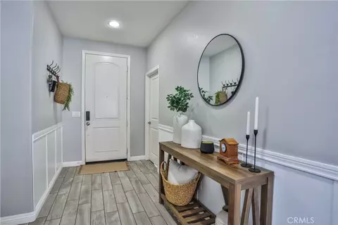 Entry Way - 1678 Bunnell, Beaumont, CA 92223 photo 5 of 6