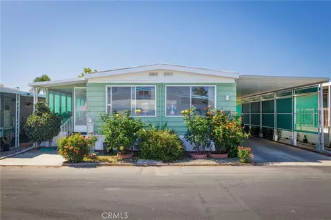 725 W Thornton #163, Hemet, CA 92543