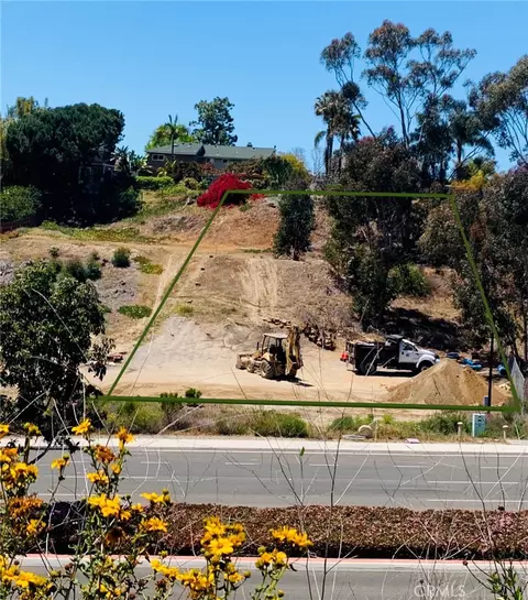 3813 El Camino Real, Carlsbad, CA 92008