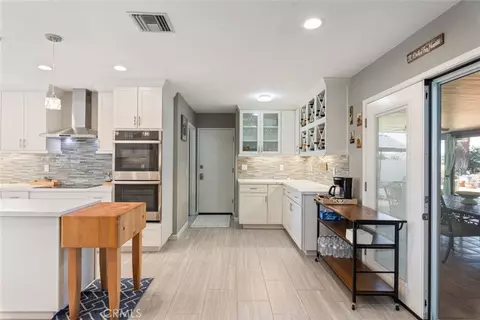 Kitchen - 40265 Paseo Sereno, Temecula, CA 92591 photo 1 of 3