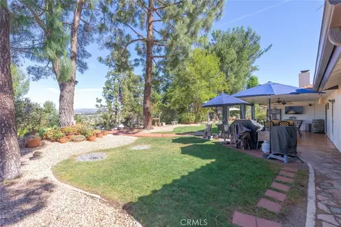 Exterior - 40265 Paseo Sereno, Temecula, CA 92591 photo 9 of 30