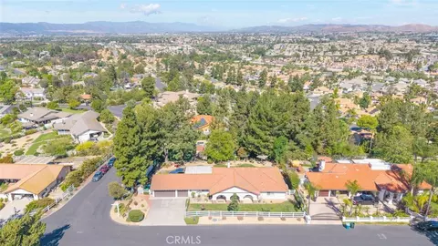 View/Area - 40265 Paseo Sereno, Temecula, CA 92591 photo 3 of 11
