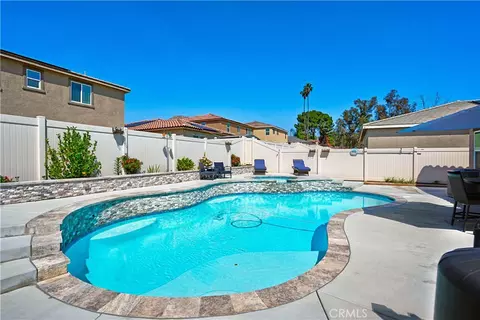 Exterior - 19898 Cara Cara, Riverside, CA 92507 photo 4 of 7