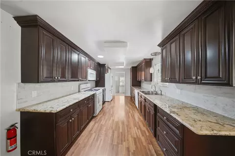 Kitchen - 1000 Sequoia, Big Bear City, CA 92314 photo 1 of 1