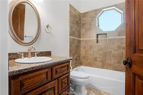 Bath - 32032 La Serena, Temecula, CA 92591 photo 4 of 8