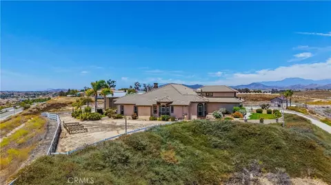 View/Area - 32032 La Serena, Temecula, CA 92591 photo 7 of 11