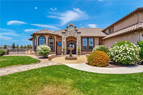 Exterior - 32032 La Serena, Temecula, CA 92591 photo 4 of 9