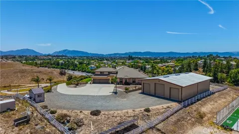 View/Area - 32032 La Serena, Temecula, CA 92591 photo 2 of 11