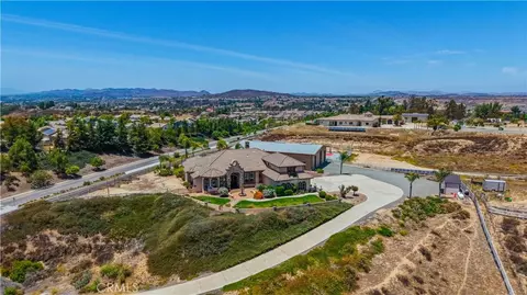 View/Area - 32032 La Serena, Temecula, CA 92591 photo 6 of 11