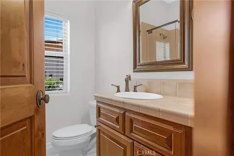Bath - 32032 La Serena, Temecula, CA 92591 photo 5 of 8