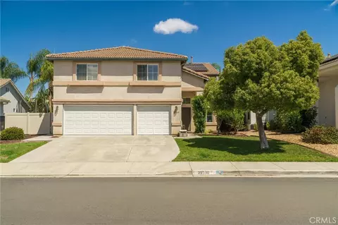 39560 Saint Honore Dr, Murrieta, CA 92563