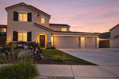 32259 Rambling Ct, Winchester, CA 92596