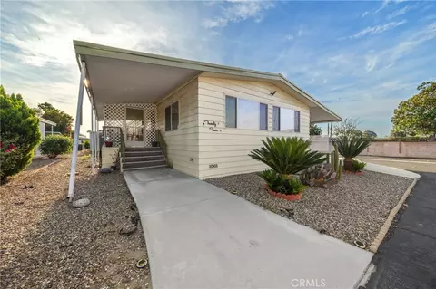 1525 W Oakland Ave #24, Hemet, CA 92543