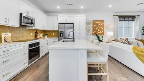 Kitchen - 1360 Thunderbolt Ln, Rialto, CA 92376 photo 2 of 3