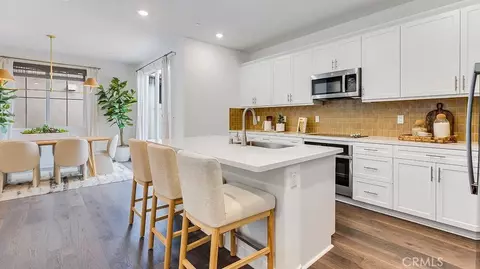 Kitchen - 1360 Thunderbolt Ln, Rialto, CA 92376 photo 3 of 3