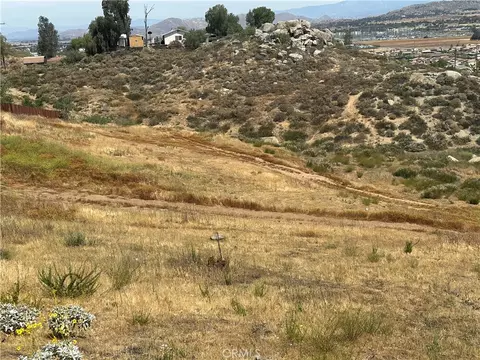 0 Vine, Menifee, CA 92585 photo 3
