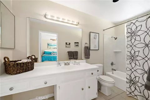 Bath - 39980 Via Fernando, Temecula, CA 92592 photo 3 of 6