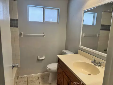 Bath - 39980 Via Fernando, Temecula, CA 92592 photo 4 of 6