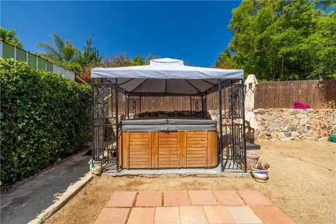 Exterior - 155 Barhaven Ln, Fallbrook, CA 92028 photo 6 of 17