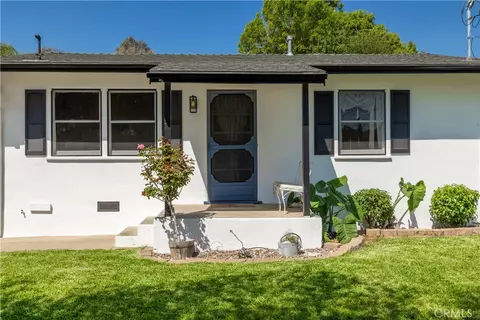 Exterior - 155 Barhaven Ln, Fallbrook, CA 92028 photo 2 of 17