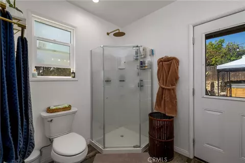 Bath - 155 Barhaven Ln, Fallbrook, CA 92028 photo 1 of 2