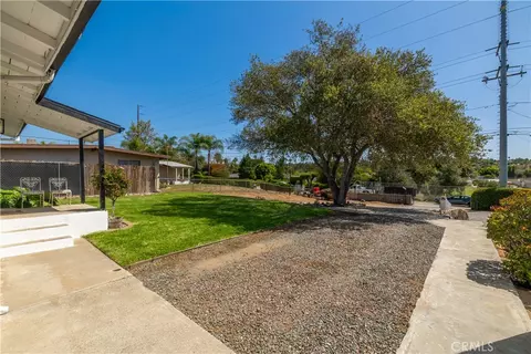 Exterior - 155 Barhaven Ln, Fallbrook, CA 92028 photo 13 of 17