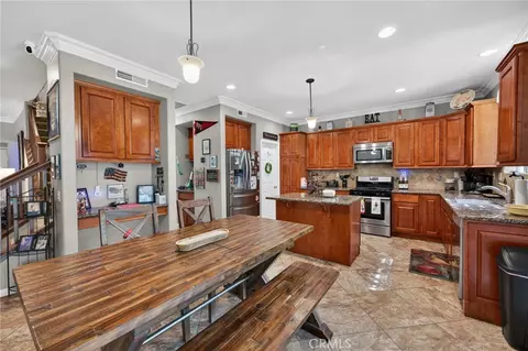 Kitchen - 33823 Channel, Temecula, CA 92592 photo 1 of 2