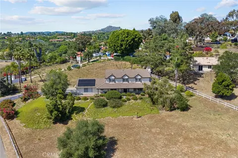 View/Area - 3162 Reche Rd, Fallbrook, CA 92028 photo 3 of 5