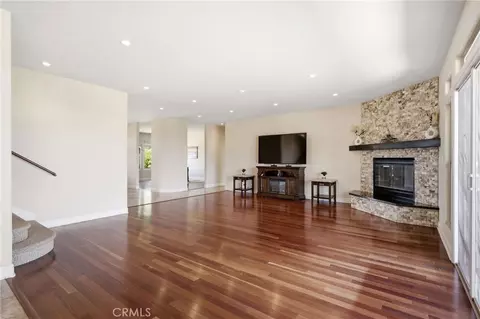 Living - 1186 Lydia Ln, Fallbrook, CA 92028 photo 5 of 6