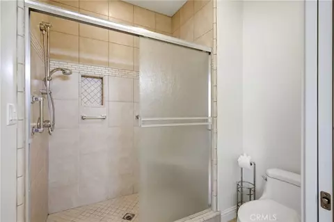 Bath - 1186 Lydia Ln, Fallbrook, CA 92028 photo 3 of 12