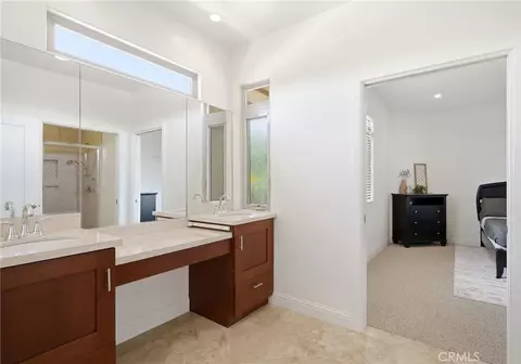 Bath - 1186 Lydia Ln, Fallbrook, CA 92028 photo 2 of 12