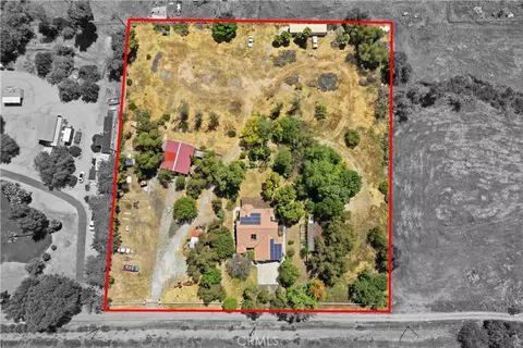 View/Area - 32245 Refa Ct, Wildomar, CA 92595 photo 1 of 7
