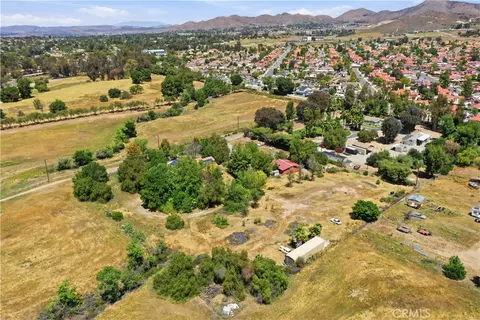 View/Area - 32245 Refa Ct, Wildomar, CA 92595 photo 5 of 7