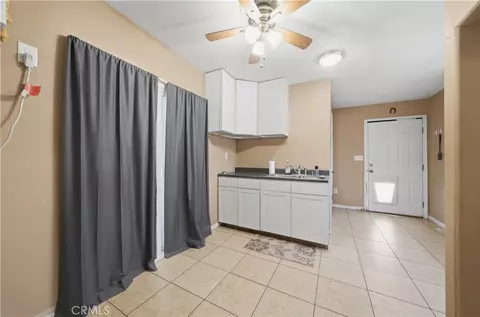 Entry Way - 32245 Refa Ct, Wildomar, CA 92595 photo 4 of 5