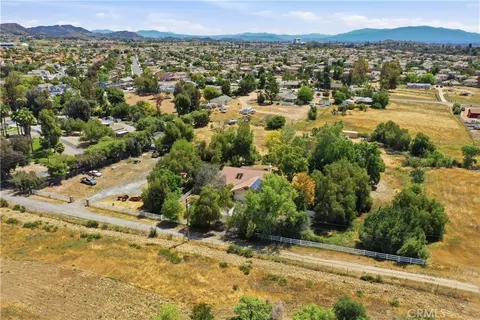 View/Area - 32245 Refa Ct, Wildomar, CA 92595 photo 4 of 7