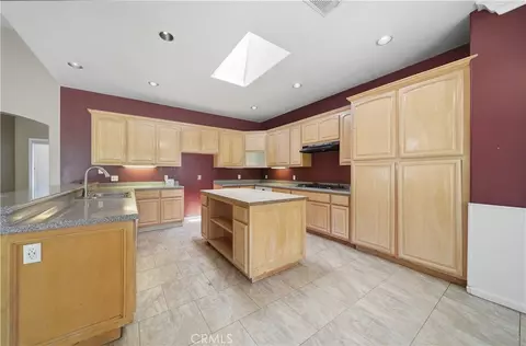 Kitchen - 32245 Refa Ct, Wildomar, CA 92595 photo 3 of 5