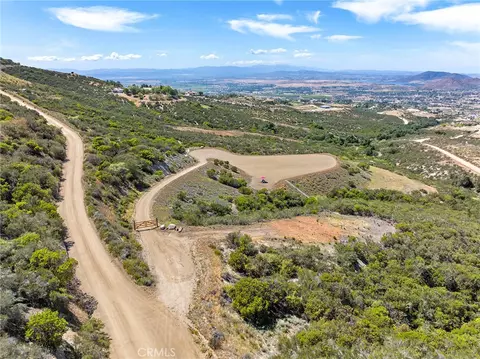 39767 Esplendida Way, Temecula, CA 92592 photo 13