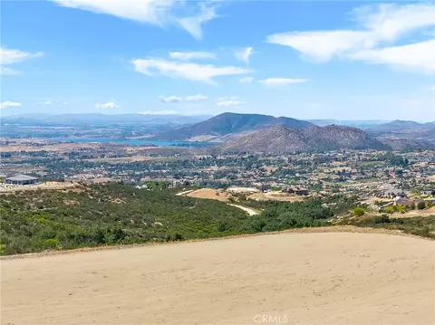 39767 Esplendida Way, Temecula, CA 92592 photo 2