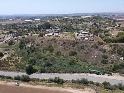 712 Sleeping Indian, Oceanside, CA 92057 photo 5