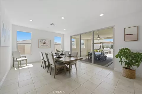 Dining - 39522 Caladium Dr, Temecula, CA 92591 photo 3 of 5