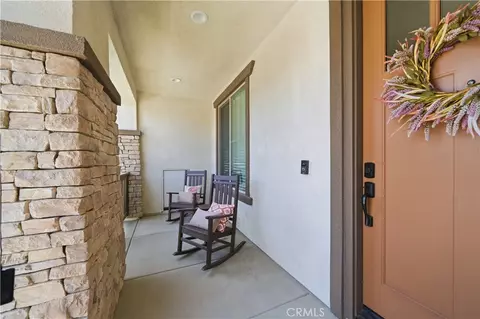Exterior - 39522 Caladium Dr, Temecula, CA 92591 photo 4 of 13