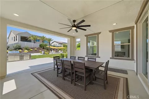 Exterior - 39522 Caladium Dr, Temecula, CA 92591 photo 6 of 12