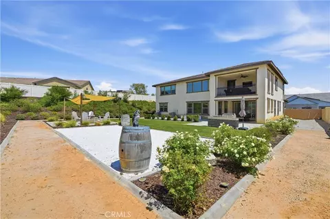 Exterior - 39522 Caladium Dr, Temecula, CA 92591 photo 12 of 13