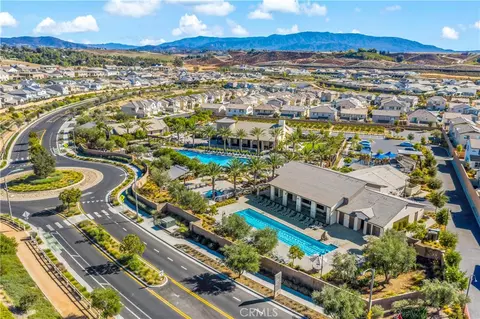 View/Area - 39522 Caladium Dr, Temecula, CA 92591 photo 8 of 10