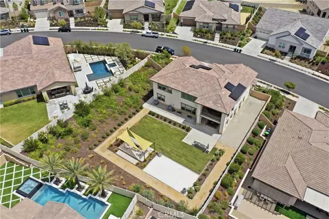 View/Area - 39522 Caladium Dr, Temecula, CA 92591 photo 2 of 10