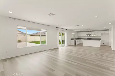 Living - 26575 Stix Dr, Menifee, CA 92585 photo 2 of 3