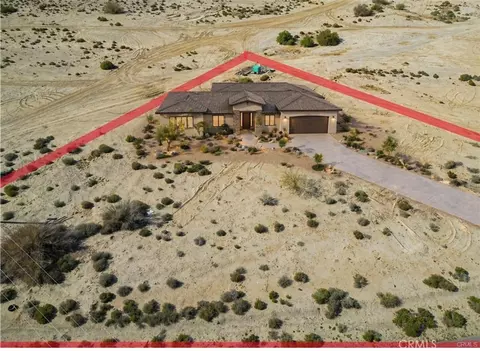 798 Crystal Ave, Thermal, CA 92274